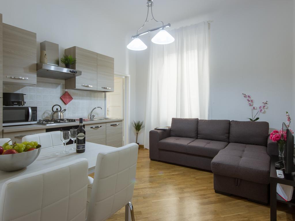 פירנצה Stylisch Canacci 2 Bedroom Apartment מראה חיצוני תמונה