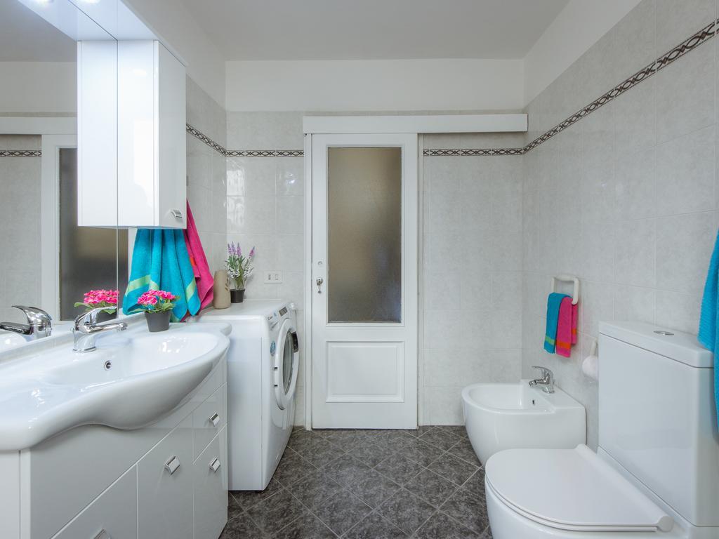פירנצה Stylisch Canacci 2 Bedroom Apartment מראה חיצוני תמונה
